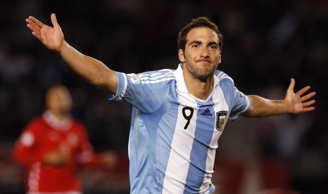 爱游戏中国-全运会百米飞人大战落幕 李泽洋10秒11勇夺金牌