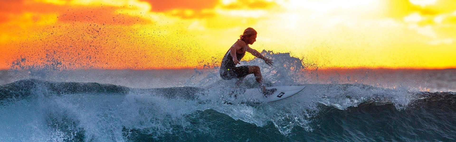 aiyouxi-中甲升级格局风云突变，三强提前锁定冲超席位 北京橙丰、浙江绿城末轮决战定生死