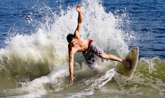 aiyouxi|动视暴雪第一季度财务报告出炉，守望先锋累计收入突破百亿美元大关，电子竞技产业再迎里程碑